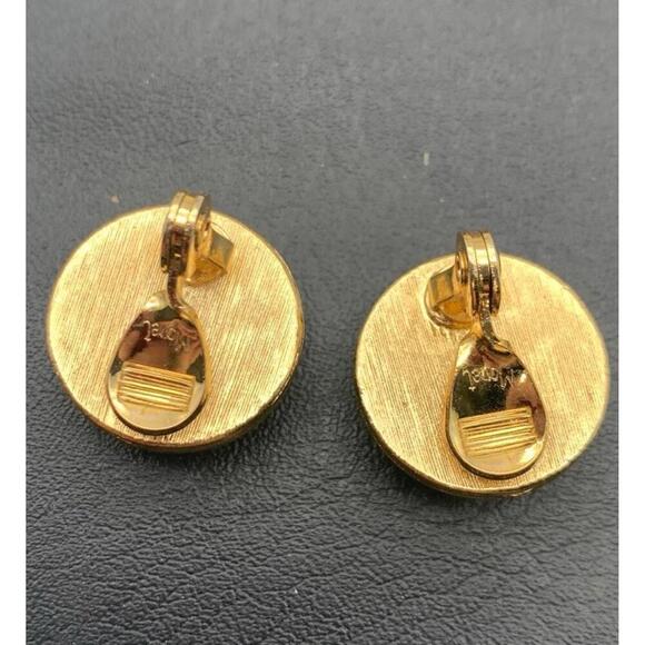 Vintage Monet Gold Tone White Cabochon Button Lucite Clip-on Earrings .75" - Picture 4 of 4